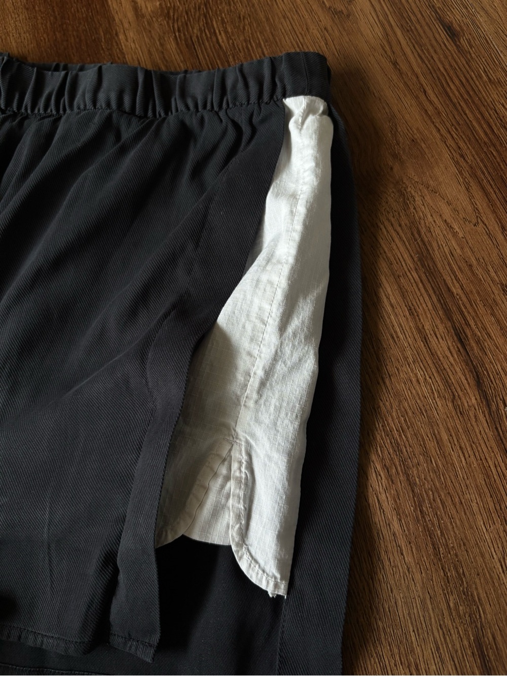 T by Alexander Wang Silk Track Shorts 2 28” - Picture 3 of 7